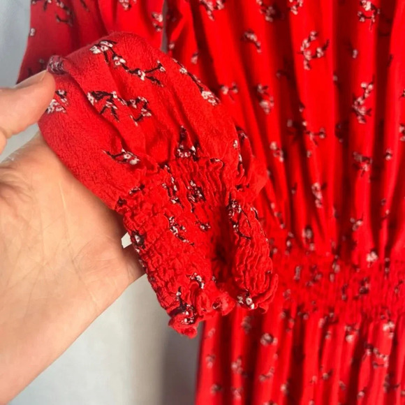 Kendall & Kylie Long Sleeve Red Cherry Blossom Romper Size Large - Picture 6 of 10